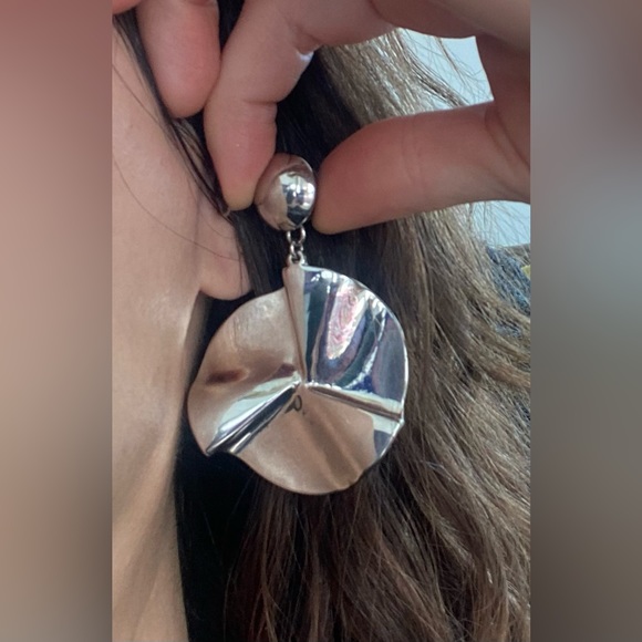 80’s cool statement silver earrings - Picture 3 of 9